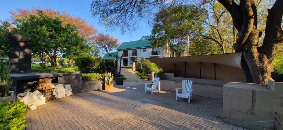 5 Bedroom Property for Sale in Wigwam North West